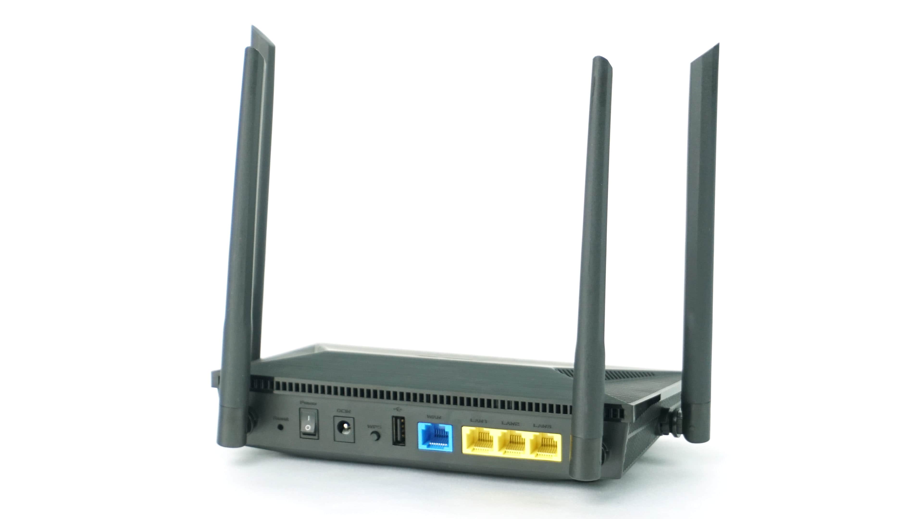 Asus RT-AX53U: Cheap router for 6 the in WiFi masses test, or
