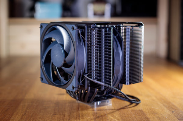 MasterAir MA824 Stealth – The new king of air coolers - HWCooling.net